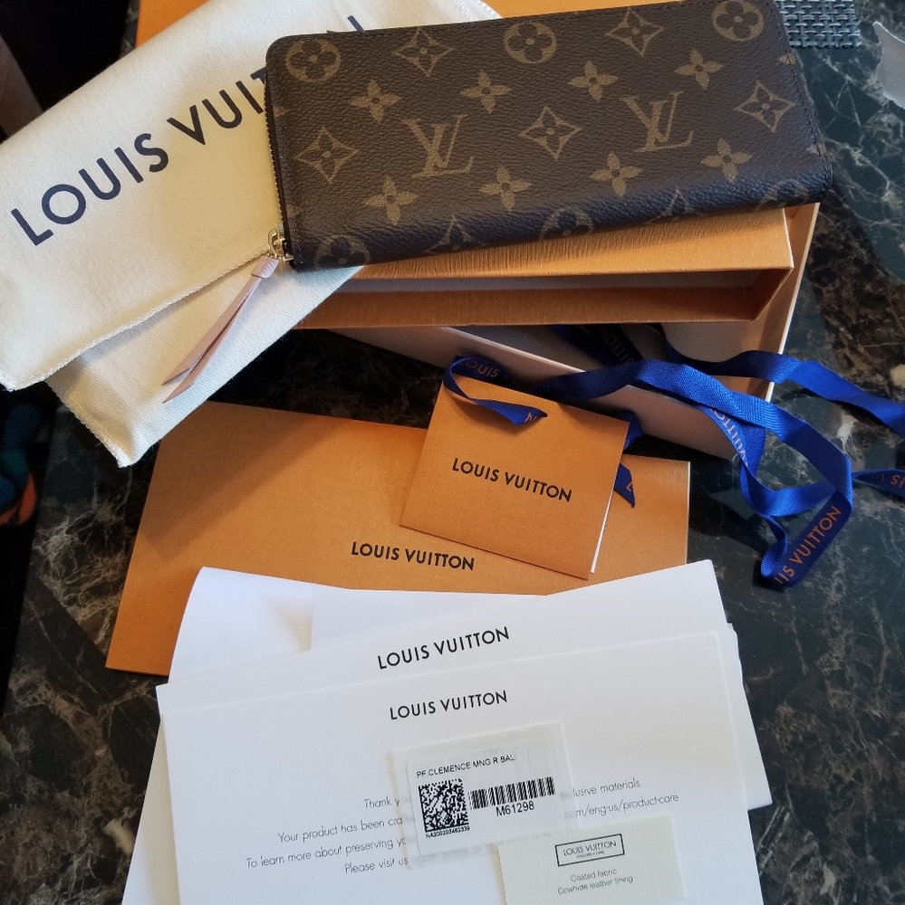 Authentic Louis Vuitton Clemence Monogram Wallet